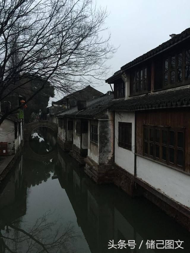 卡通汽车拼拼看