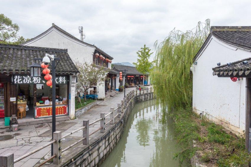 双轨式在线自动雷达测流系统安装手册