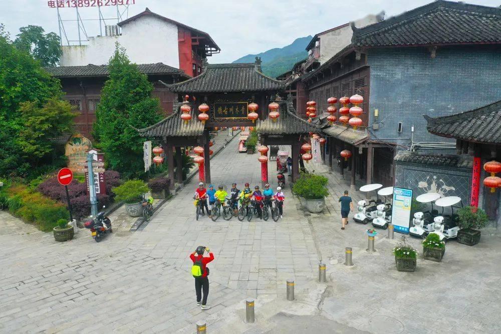 滕州市级索镇开展2024“喜迎新年 欢乐儿童”文艺汇演活动